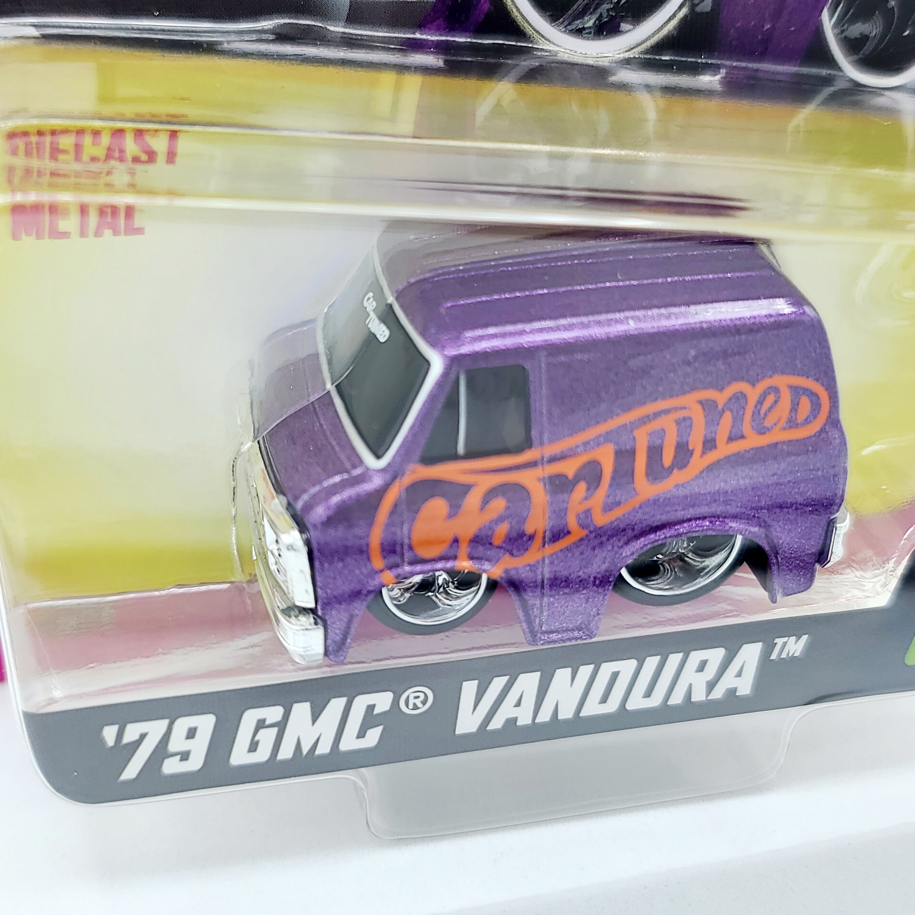 MGA Car Tuned '79 GMC Vandura Van #04 (2025 Mainline Series 4 - Customs)